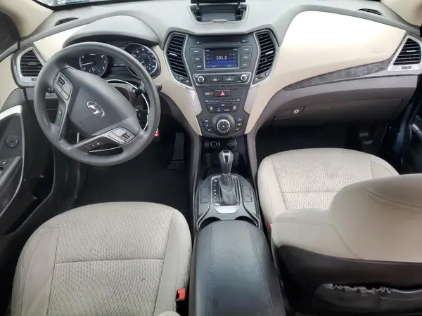 5XYZT3LB0HG412065 2017 HYUNDAI SANTA FE - Image 8
