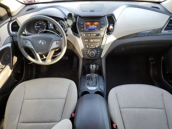 5XYZT3LB0HG496520 2017 HYUNDAI SANTA FE - Image 8