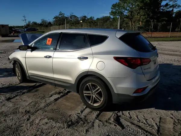 5XYZT3LB0JG540814 2018 HYUNDAI SANTA FE - Image 2