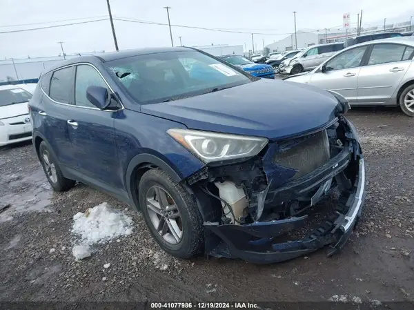 5XYZT3LB0JG561923 2018 HYUNDAI SANTA FE - Image 1
