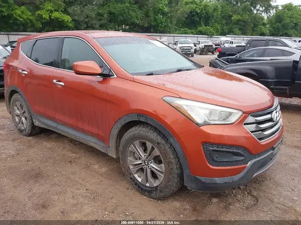 5XYZT3LB1GG314726 2016 HYUNDAI SANTA FE - Image 1