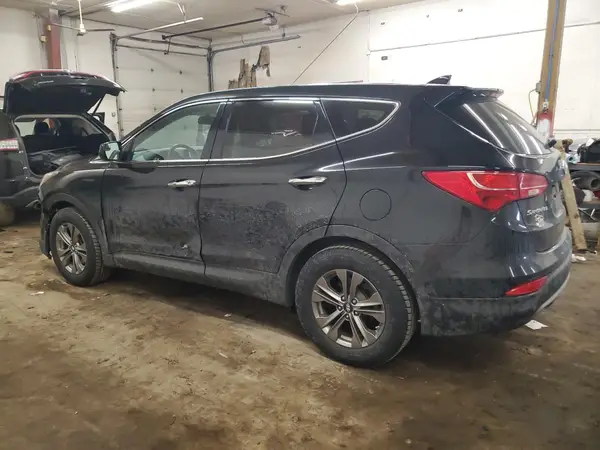 5XYZT3LB1GG322311 2016 HYUNDAI SANTA FE - Image 2