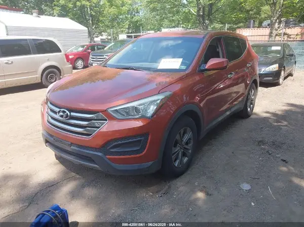 5XYZT3LB1GG337701 2016 HYUNDAI SANTA FE - Image 2