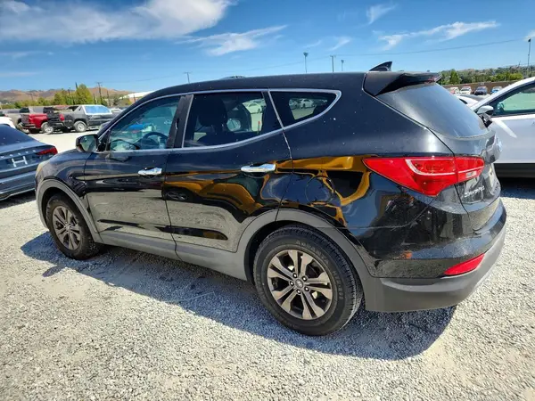 5XYZT3LB1GG351663 2016 HYUNDAI SANTA FE - Image 2