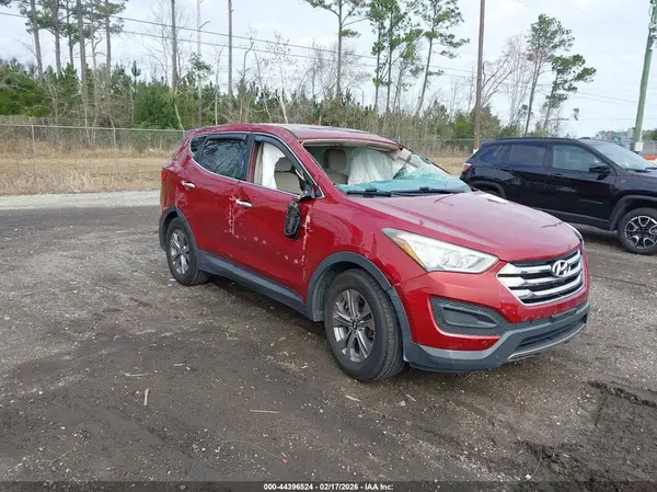 5XYZT3LB1GG352537 2016 HYUNDAI SANTA FE - Image 1