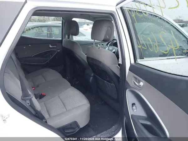 5XYZT3LB1HG426024 2017 HYUNDAI SANTA FE - Image 8