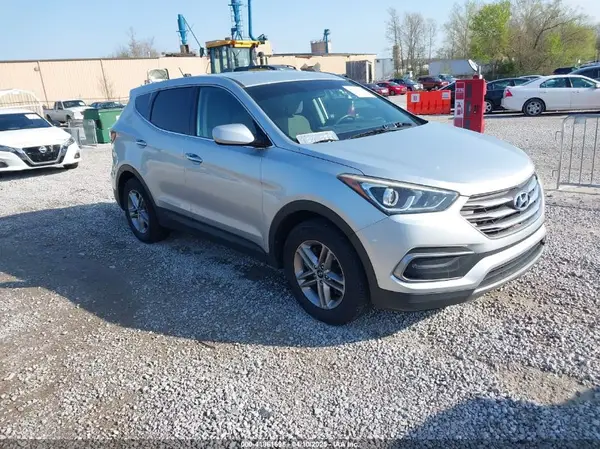 5XYZT3LB1JG508986 2018 HYUNDAI SANTA FE - Image 1