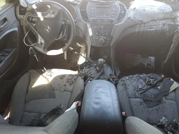 5XYZT3LB1JG511564 2018 HYUNDAI SANTA FE - Image 8