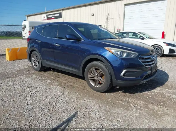 5XYZT3LB1JG542913 2018 HYUNDAI SANTA FE - Image 1
