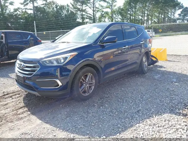 5XYZT3LB1JG542913 2018 HYUNDAI SANTA FE - Image 2
