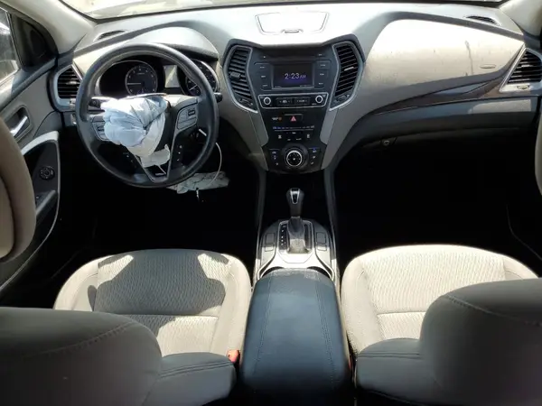 5XYZT3LB1JG561008 2018 HYUNDAI SANTA FE - Image 8