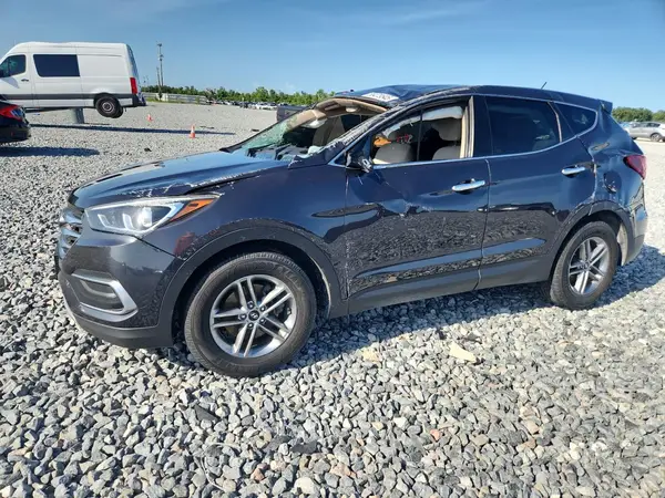 5XYZT3LB1JG565303 2018 HYUNDAI SANTA FE - Image 1