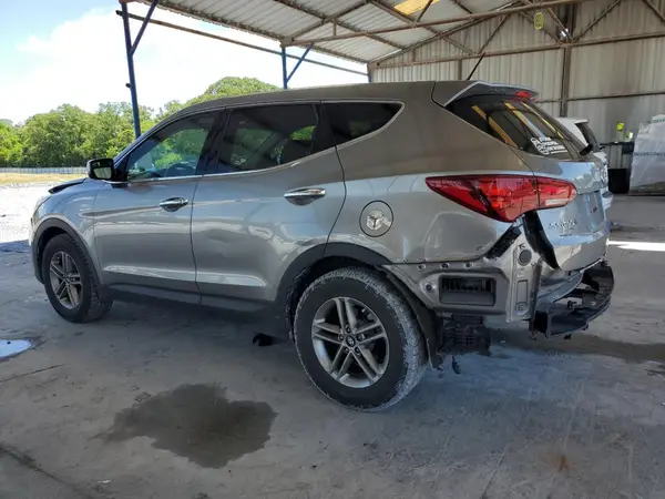 5XYZT3LB1JG569710 2018 HYUNDAI SANTA FE - Image 2
