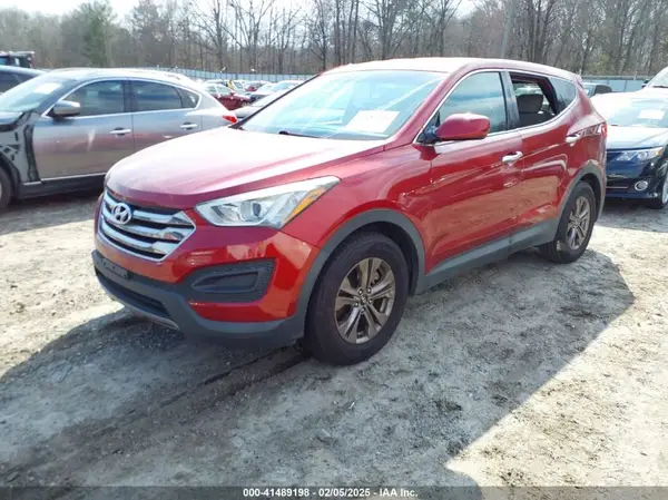 5XYZT3LB2GG318140 2016 HYUNDAI SANTA FE - Image 2