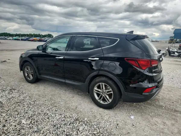 5XYZT3LB2HG388657 2017 HYUNDAI SANTA FE - Image 2