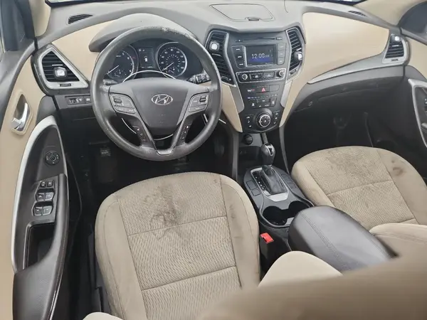 5XYZT3LB2HG388657 2017 HYUNDAI SANTA FE - Image 8