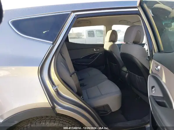 5XYZT3LB2HG395303 2017 HYUNDAI SANTA FE - Image 8