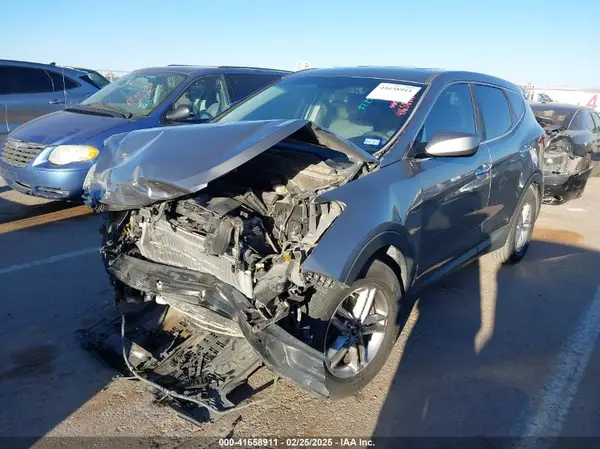 5XYZT3LB2HG405165 2017 HYUNDAI SANTA FE - Image 2
