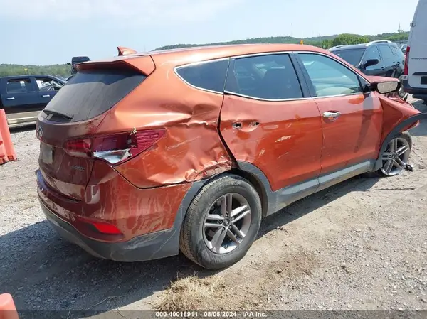 5XYZT3LB2HG451353 2017 HYUNDAI SANTA FE - Image 1