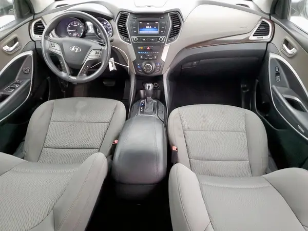 5XYZT3LB2HG475345 2017 HYUNDAI SANTA FE - Image 8