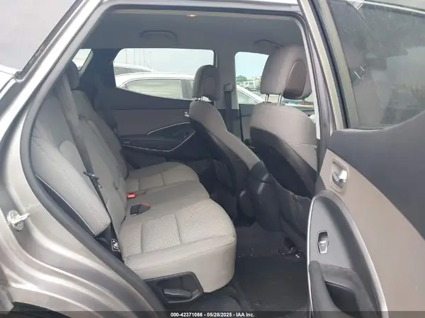 5XYZT3LB2JG528857 2018 HYUNDAI SANTA FE - Image 8
