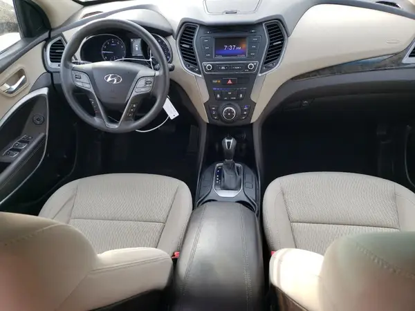5XYZT3LB2JG564807 2018 HYUNDAI SANTA FE - Image 8