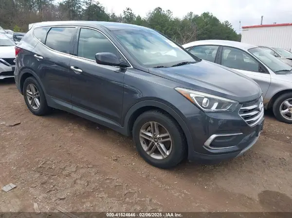 5XYZT3LB2JG566265 2018 HYUNDAI SANTA FE - Image 1