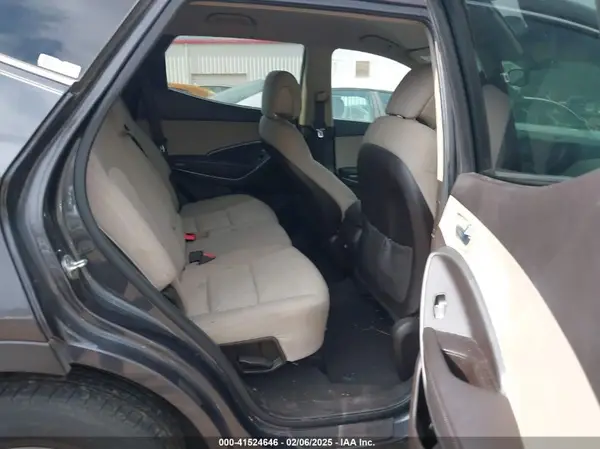 5XYZT3LB2JG566265 2018 HYUNDAI SANTA FE - Image 8