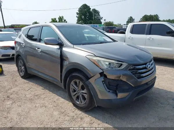 5XYZT3LB3GG343435 2016 HYUNDAI SANTA FE - Image 1