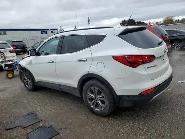 5XYZT3LB3GG368707 2016 HYUNDAI SANTA FE - Image 2
