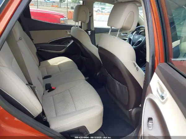 5XYZT3LB3HG412769 2017 HYUNDAI SANTA FE - Image 8