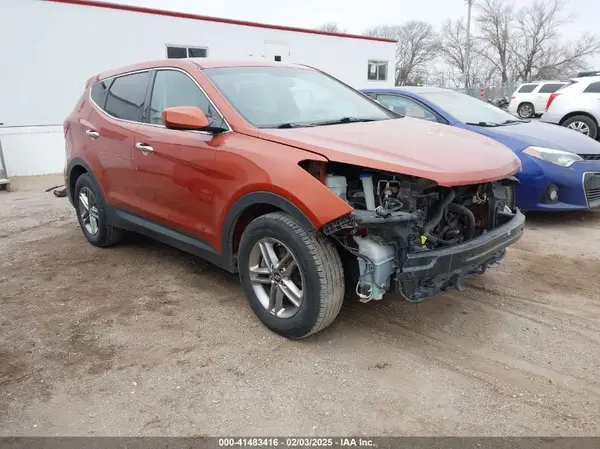 5XYZT3LB3HG498472 2017 HYUNDAI SANTA FE - Image 1
