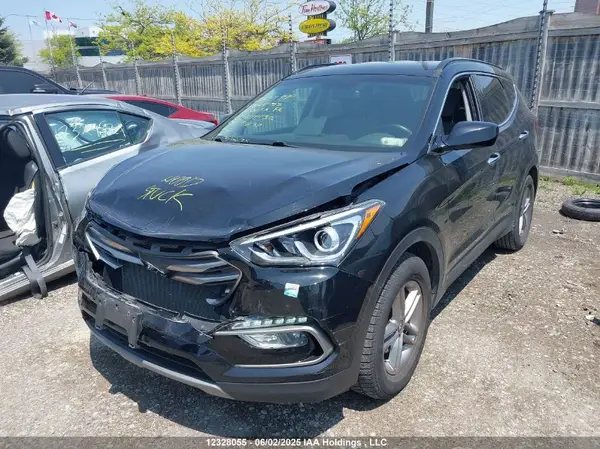 5XYZT3LB3HG500432 2017 HYUNDAI SANTA FE - Image 2