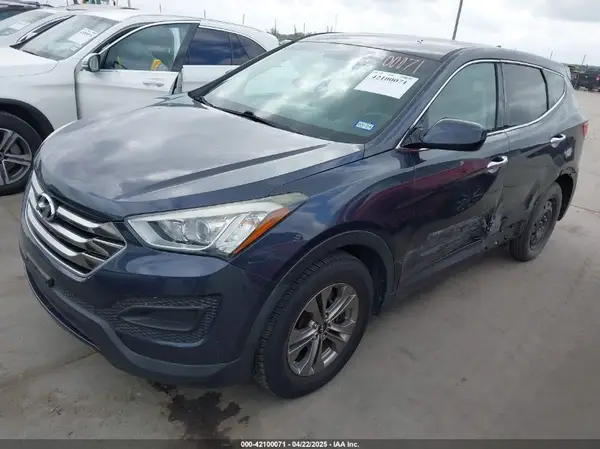 5XYZT3LB4GG348918 2016 HYUNDAI SANTA FE - Image 2
