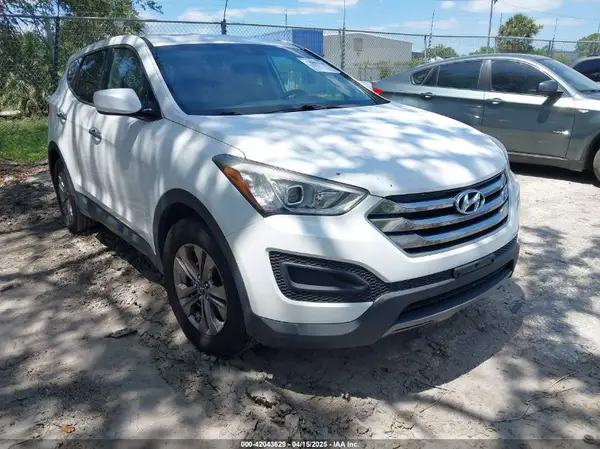 5XYZT3LB4GG361457 2016 HYUNDAI SANTA FE - Image 1