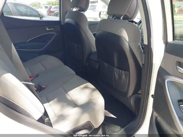 5XYZT3LB4GG361457 2016 HYUNDAI SANTA FE - Image 8