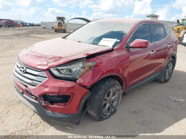 5XYZT3LB4GG361538 2016 HYUNDAI SANTA FE - Image 2