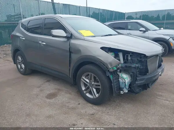 5XYZT3LB4HG381094 2017 HYUNDAI SANTA FE - Image 1