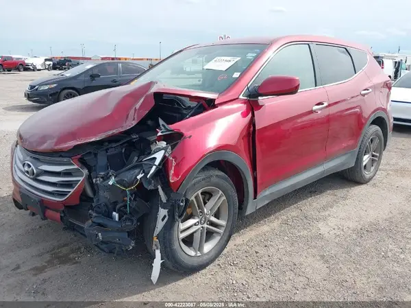 5XYZT3LB4HG452164 2017 HYUNDAI SANTA FE - Image 2