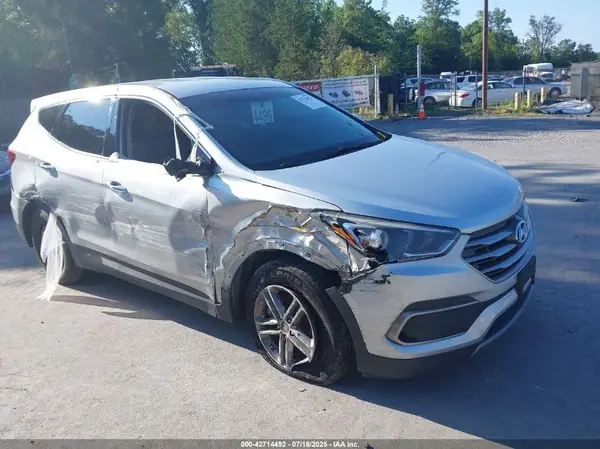 5XYZT3LB4JG532652 2018 HYUNDAI SANTA FE - Image 1