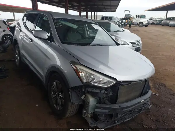 5XYZT3LB5GG317287 2016 HYUNDAI SANTA FE - Image 1