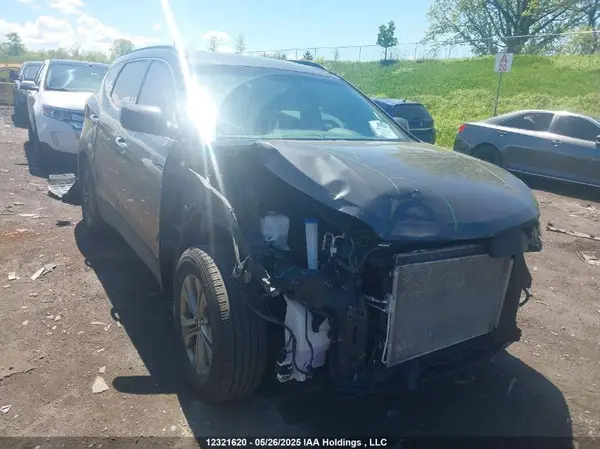 5XYZT3LB5GG355120 2016 HYUNDAI SANTA FE - Image 1