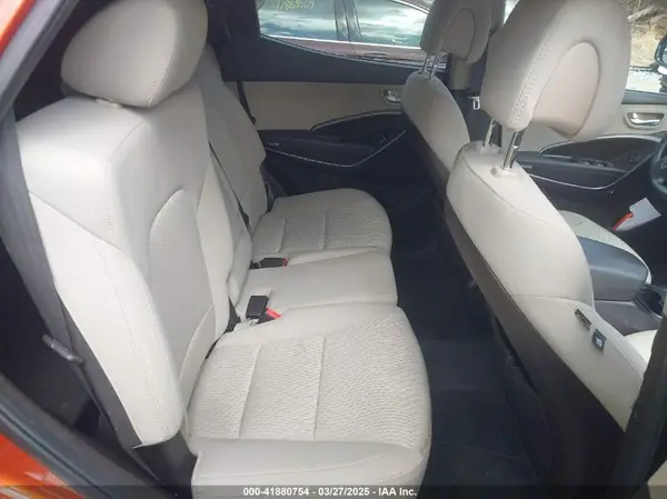 5XYZT3LB5HG475663 2017 HYUNDAI SANTA FE - Image 8