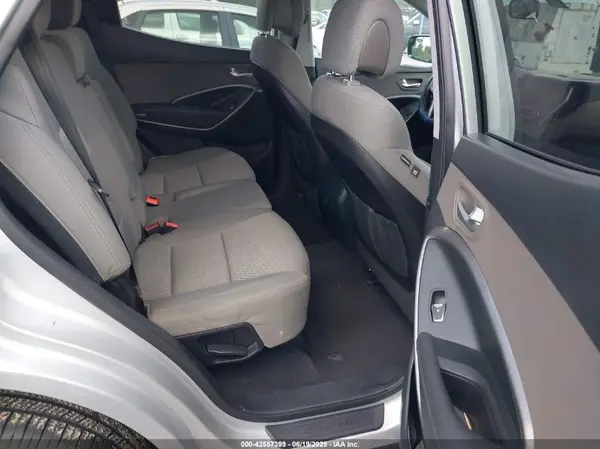 5XYZT3LB5JG527153 2018 HYUNDAI SANTA FE - Image 8