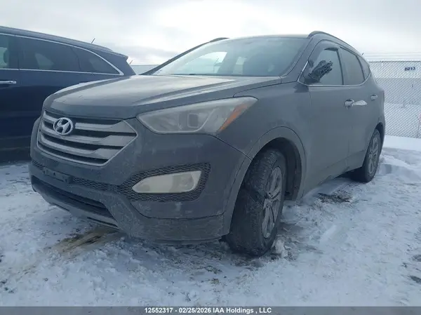 5XYZT3LB6GG320912 2016 HYUNDAI SANTA FE - Image 2