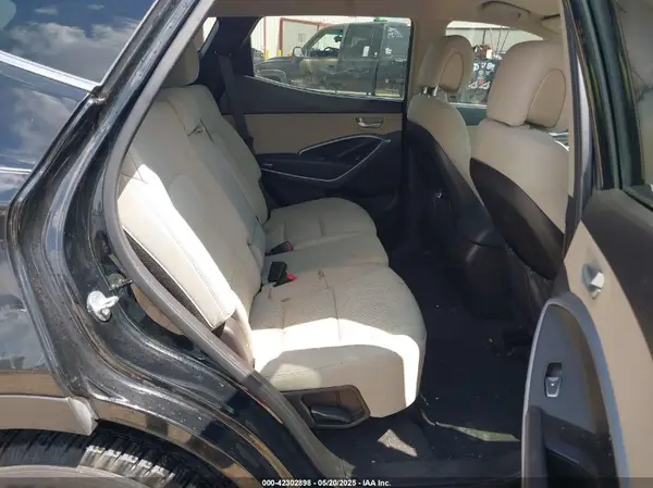 5XYZT3LB6GG366272 2016 HYUNDAI SANTA FE - Image 8