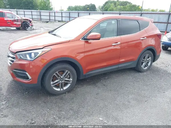 5XYZT3LB6HG393666 2017 HYUNDAI SANTA FE - Image 2