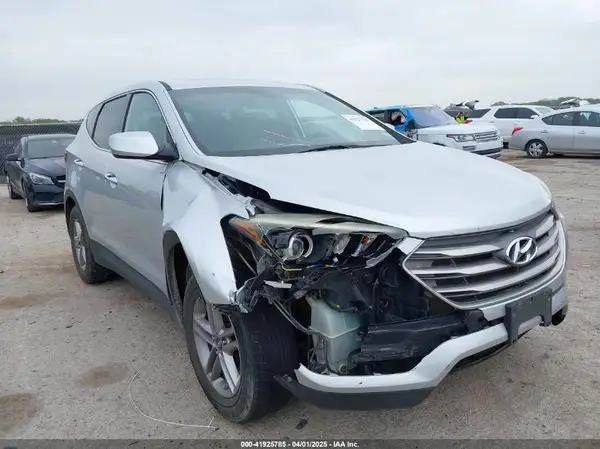 5XYZT3LB6HG419053 2017 HYUNDAI SANTA FE - Image 1