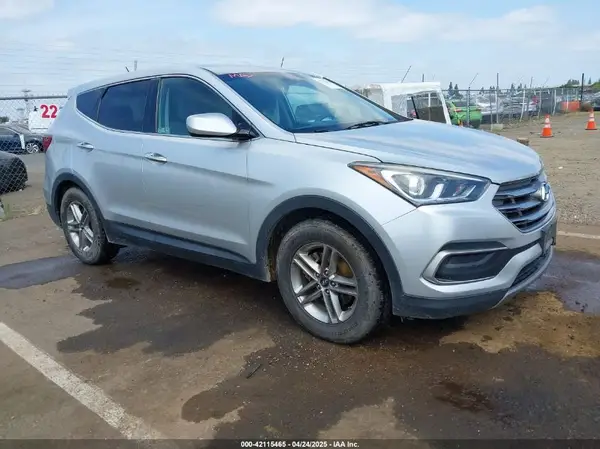 5XYZT3LB6JG520521 2018 HYUNDAI SANTA FE - Image 1
