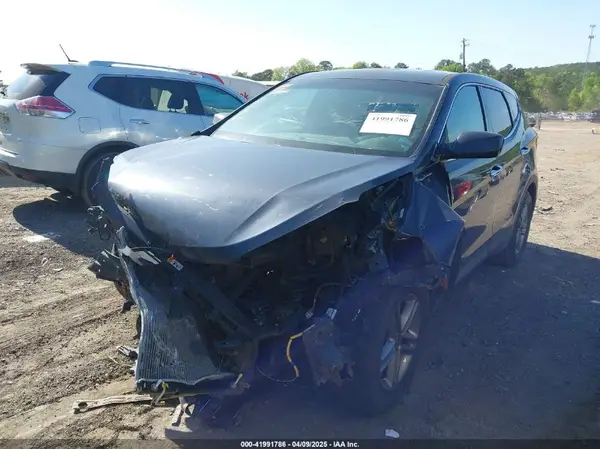 5XYZT3LB6JG521166 2018 HYUNDAI SANTA FE - Image 2